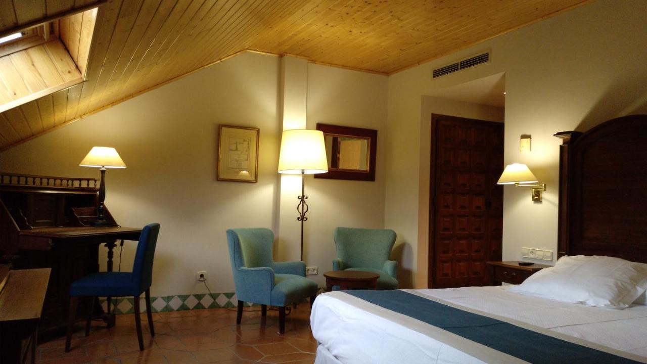 Parador De Alcañiz Exterior foto